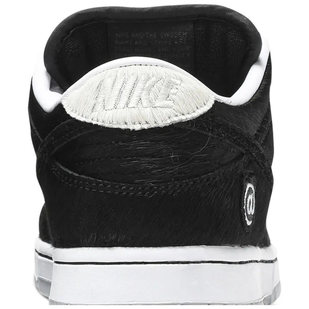 Medicom Toy x Nike Dunk Low SB 'BE@RBRICK'