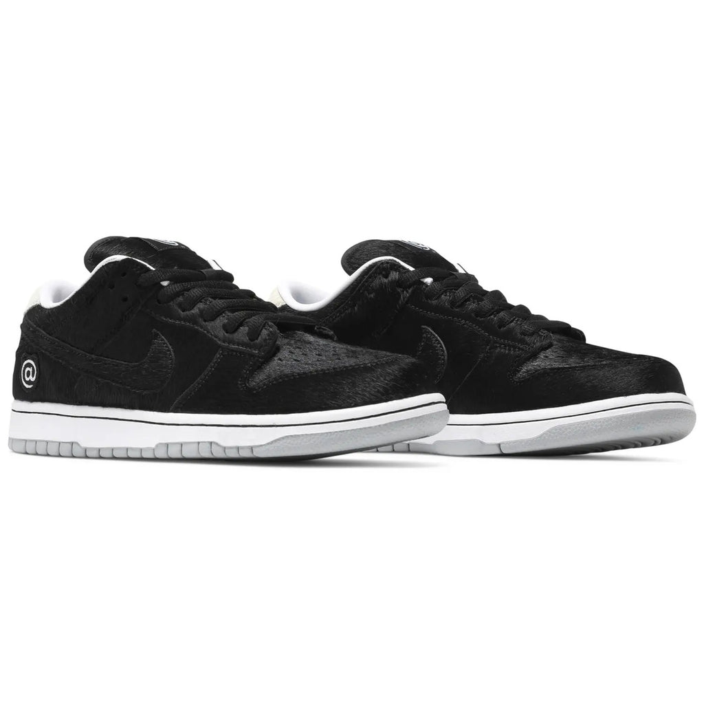 Medicom Toy x Nike Dunk Low SB 'BE@RBRICK'