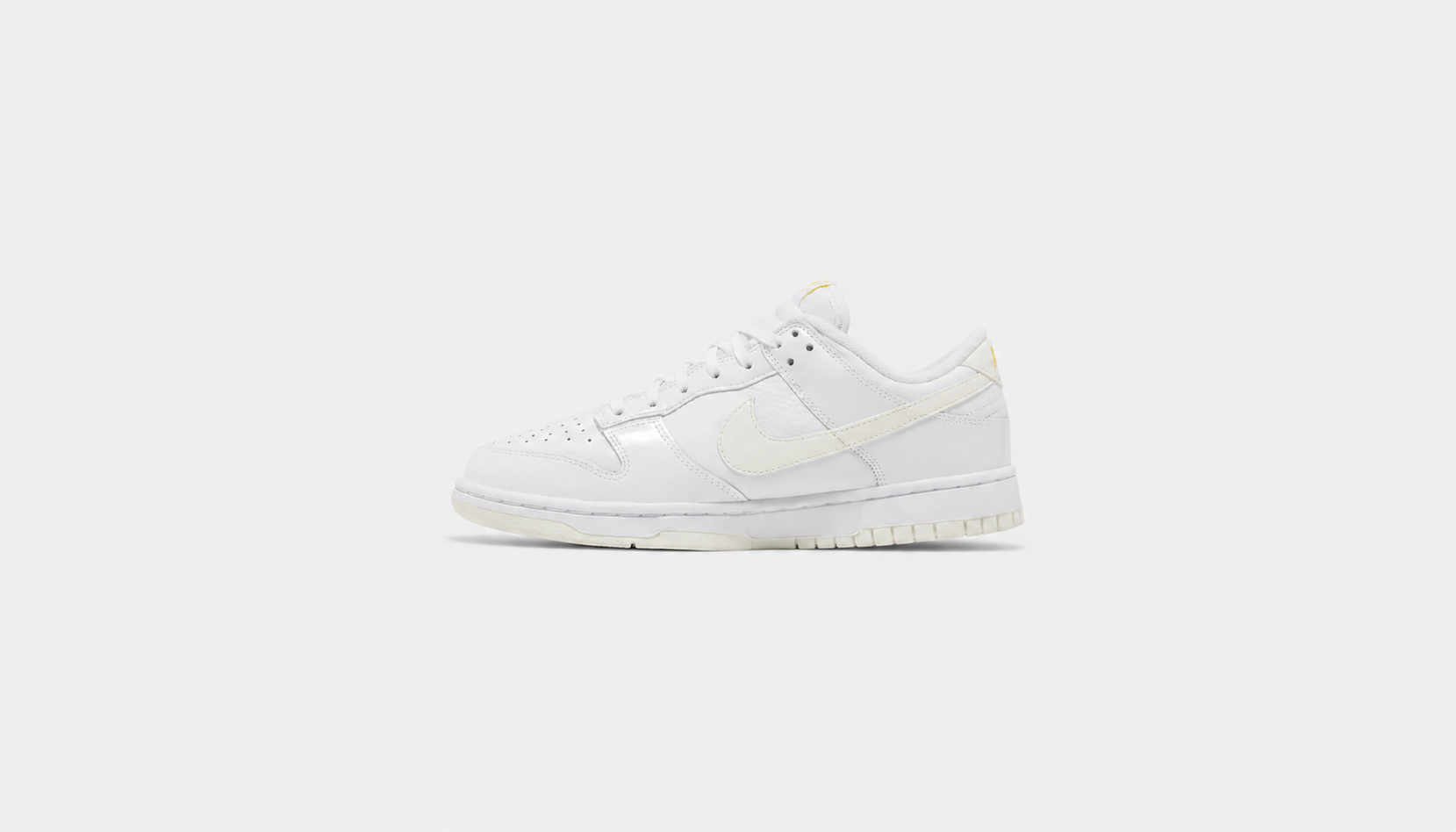 Nike Wmns Dunk Low 'Valentine's Day - Yellow Heart'