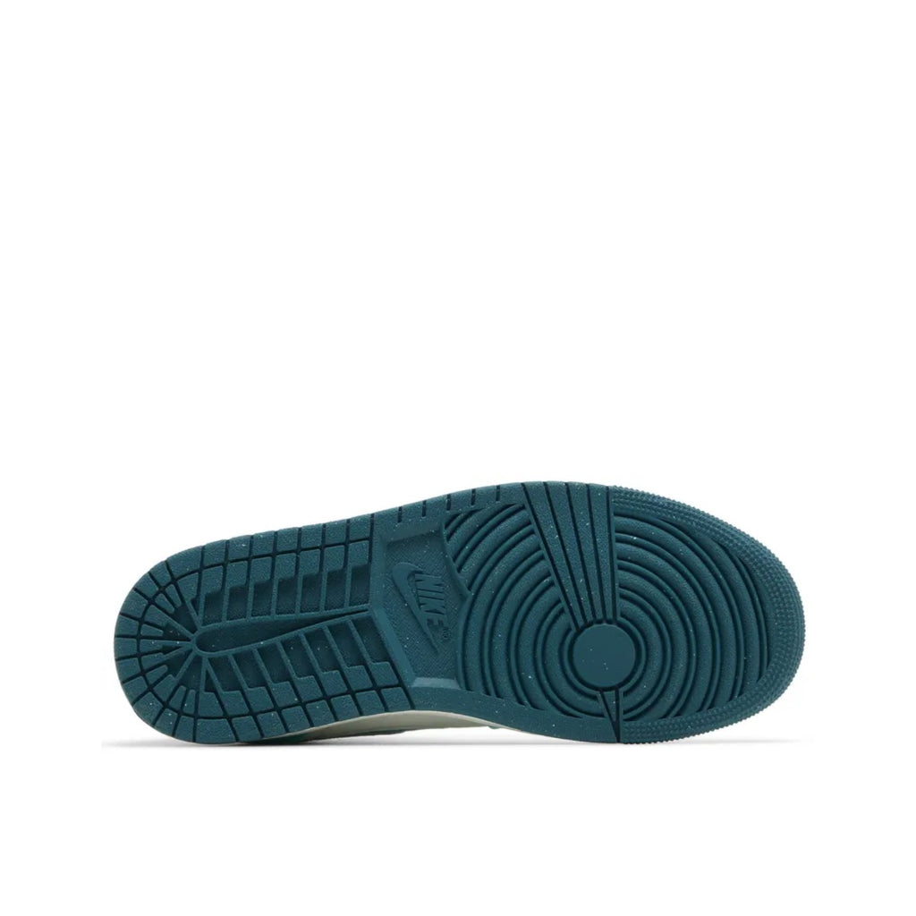 Air Jordan Wmns 1 Mid SE 'Bleached Turquoise'