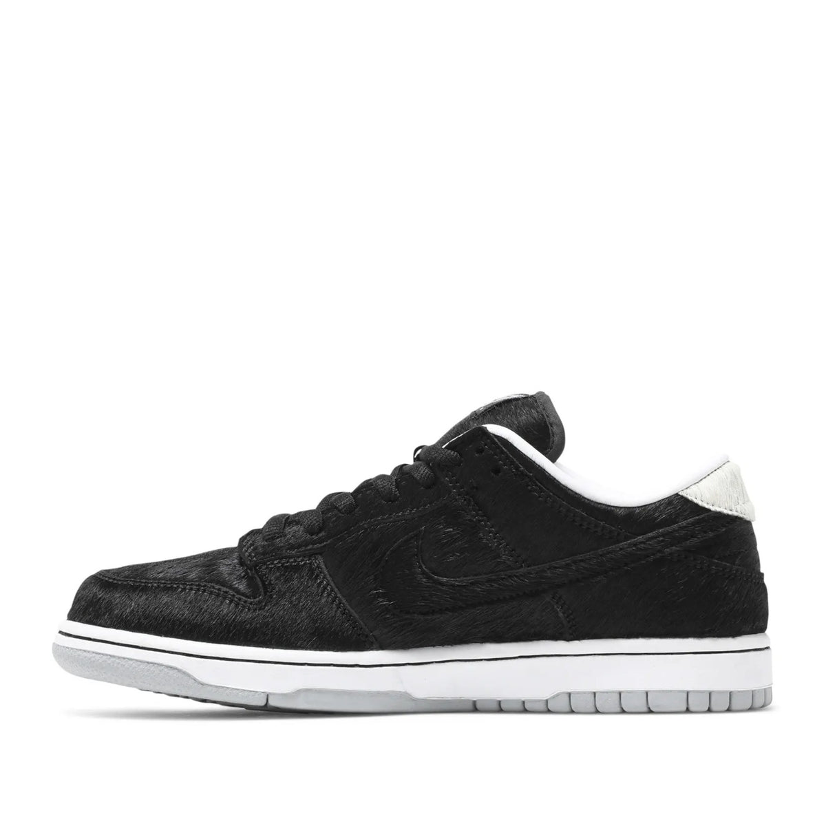 Medicom Toy x Nike Dunk Low SB 'BE@RBRICK'