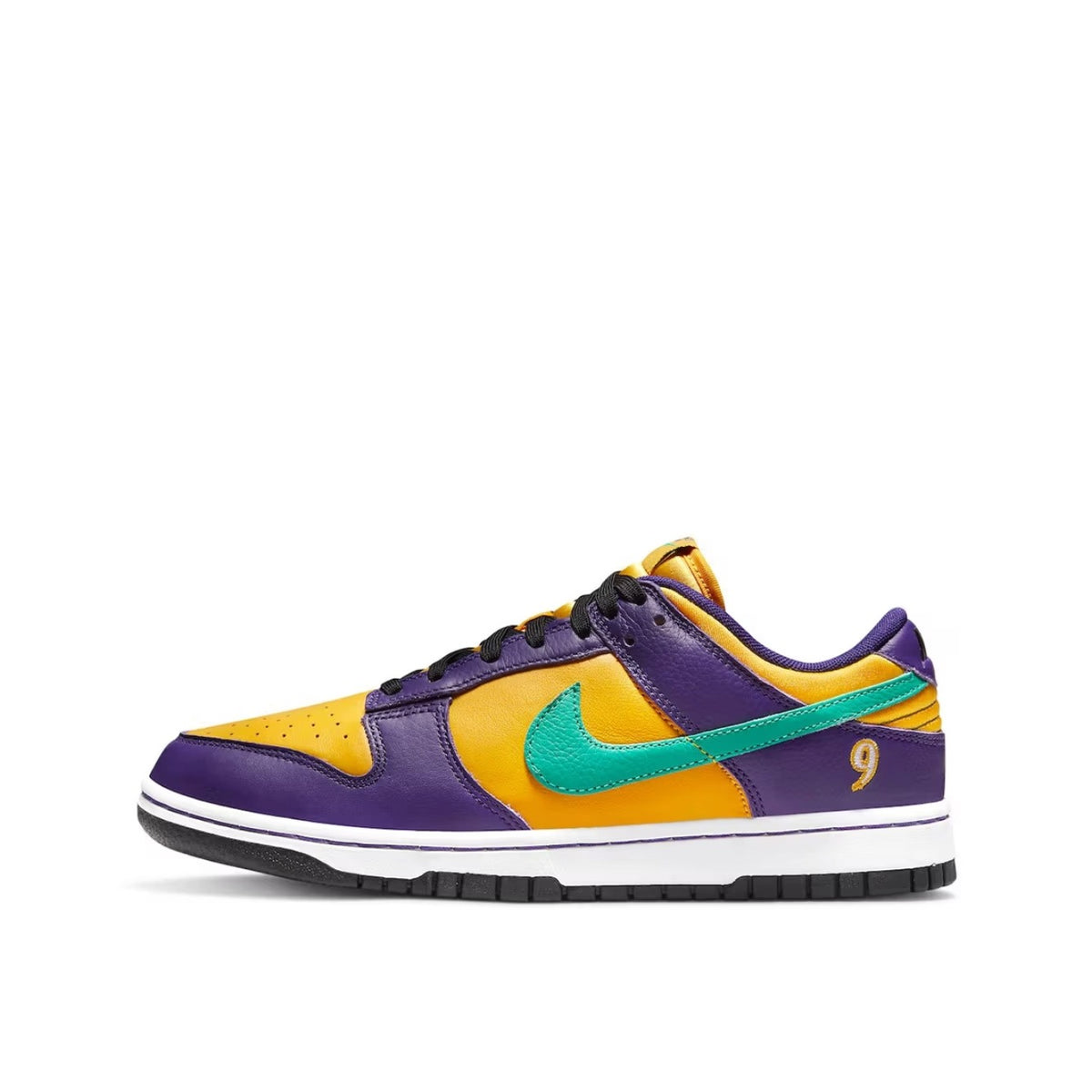 Lisa Leslie x Nike Wmns Dunk Low 'Sparks'