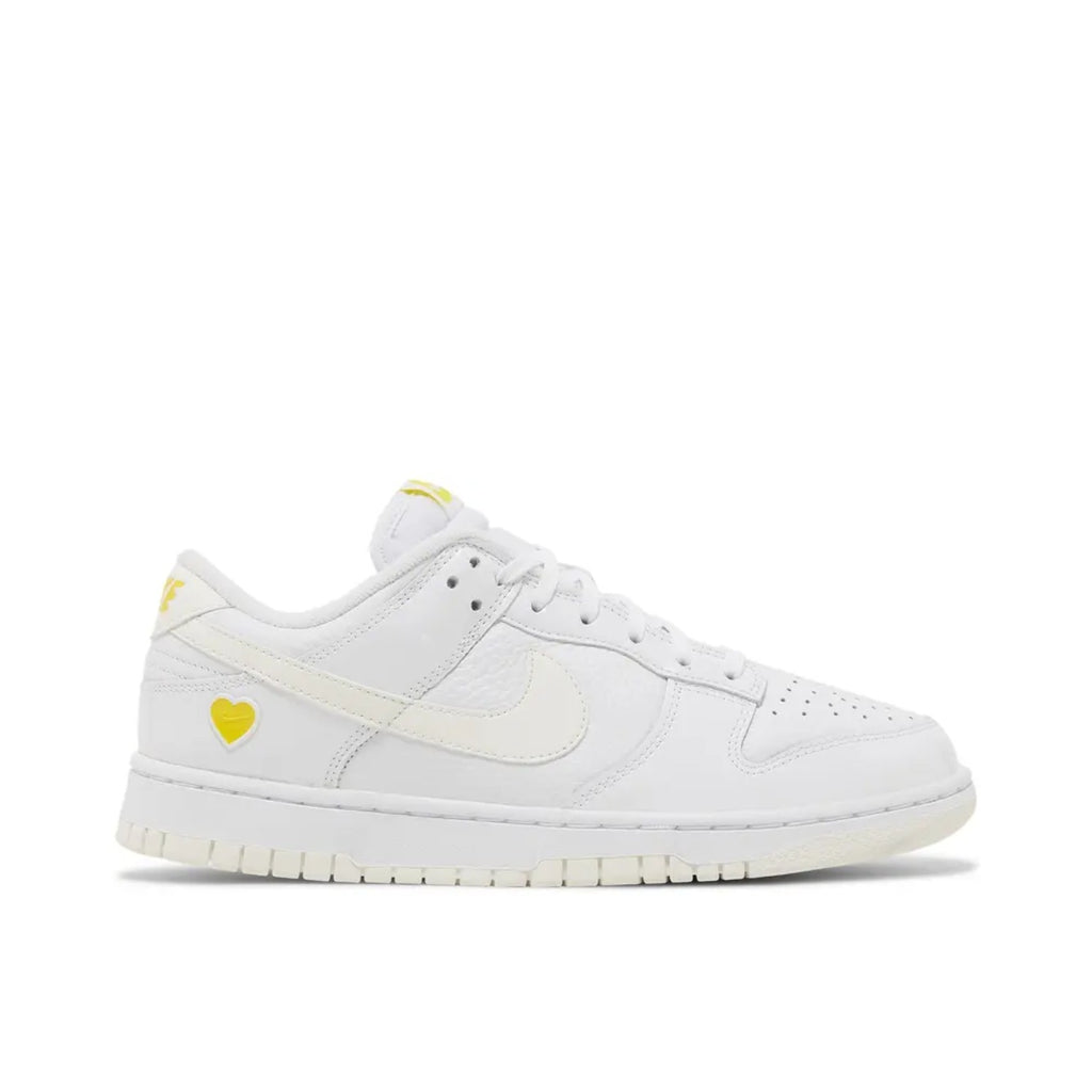Nike Wmns Dunk Low 'Valentine's Day - Yellow Heart'