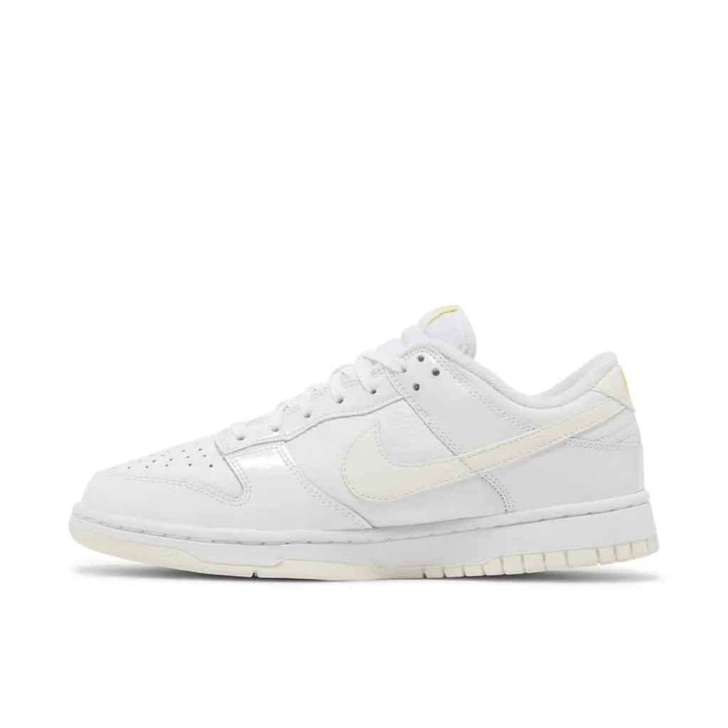 Nike Wmns Dunk Low 'Valentine's Day - Yellow Heart'