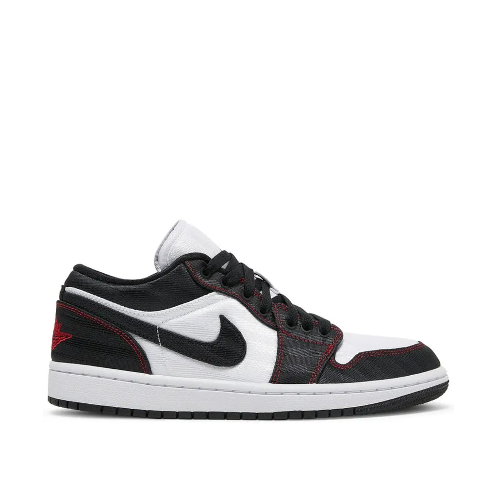 Air Jordan 1 Low Wmns  SE Utility 'White Black Red'