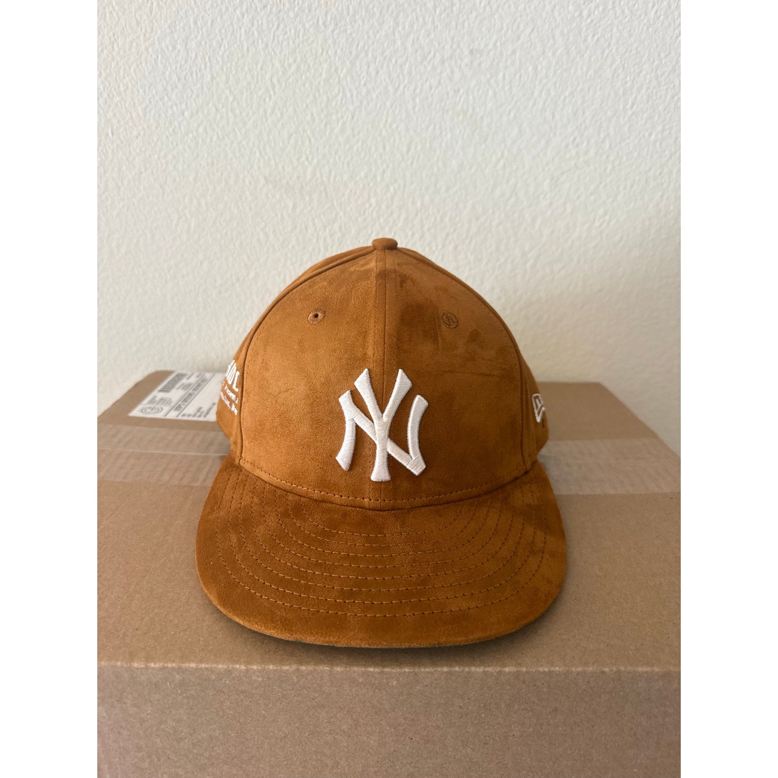 Hidden NY x New Era New York Yankees 59FIFTY Low Profile Fitted Hat Brown 7 5/8